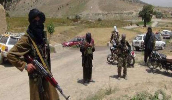طالبان پنجاه و پنج غیرنظامی را در ولایت میدان وردک ربودند