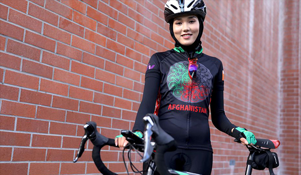 معصومه علی‌زاده مهاجر برنده مقام آخر بایسکل‌سواری رقابت‌های المپیک شد