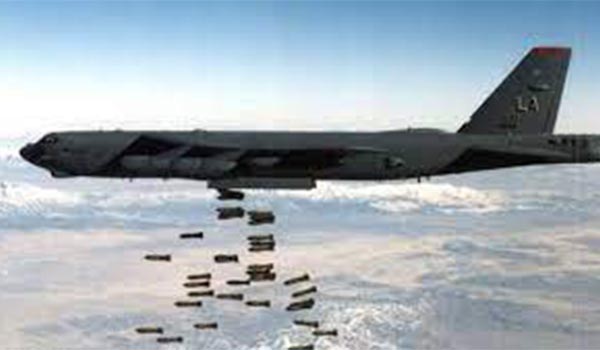 حمله‌ی طیاره‌های بی- ۵۲ امریکایی بر مواضع طالبان در جوزجان