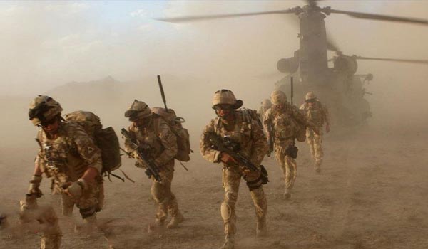 بریتانیا به شهروندانش دستور داده که افغانستان را به‌گونه‌ی سریع ترک کنند