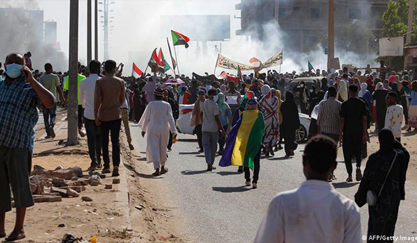 کشته شدن پنج معترض در سودان