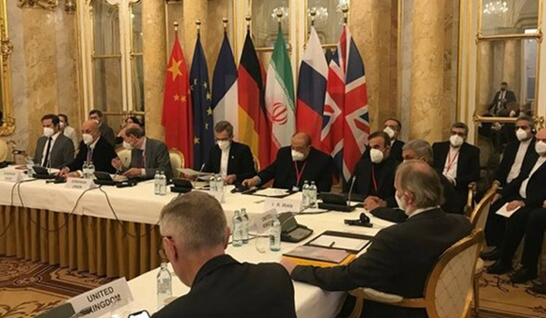هیات مذاکره‌کننده ایران فردا به ویانا باز می‌گردد