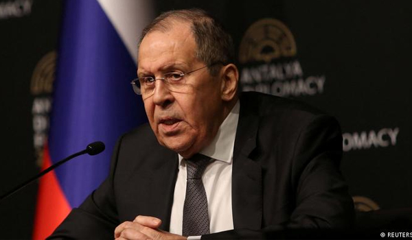 وزیر خارجه روسیه: کشورهای غربی جنگ تمام عیار را علیه روسیه آغاز کرده‌اند
