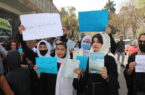 فعالان حقوق زن: امارت باید تا پایان هفته دروازه‌ی مکتب‌ها را به روی همه باز کند     