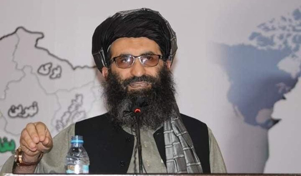 سرپرست وزارت معارف طالبان: مکتب‌های دخترانه به دلیل محدویت‌های فرهنگی مسدود مانده است