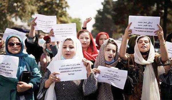 هدربار: وضعیت زنان در افغانستان نگران‌کننده است