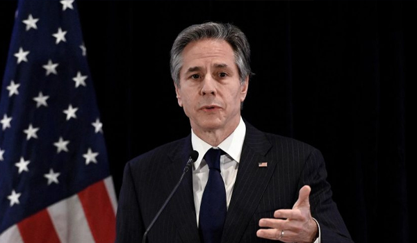 وزیر خارجه‌ی امریکا بر ایجاد حکومت فراگیر در افغانستان تأکید کرد