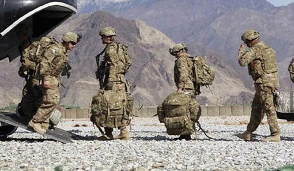 آگاهان: خروج امریکا از افغانستان پیامدهای خوبی برای مردم کشور نداشت