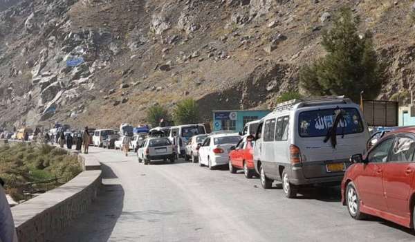 بازگشایی شاهراه کابل– جلال‌آباد به‌روی ترافیک