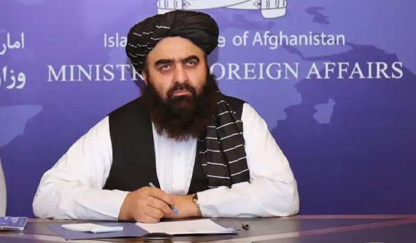 متقی: افغانستان تهدیدی برای منطقه و جهان نیست