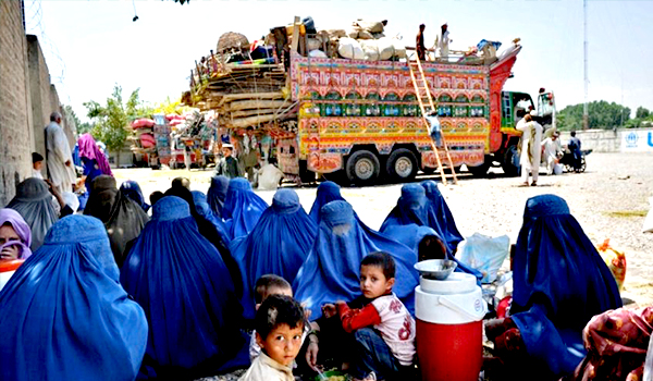 هشدار دادگاه عالی پاکستان به حکومت این کشور در مورد اخراج پناه‌جویان افغانستان