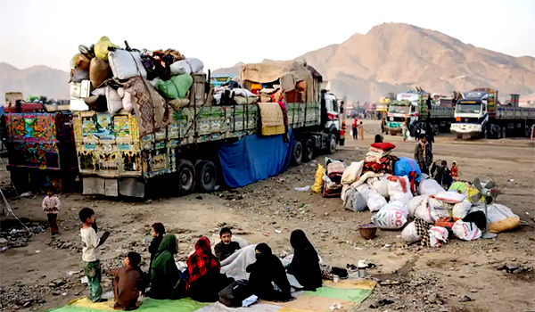 نگرانی ملل متحد از عمیق‌تر شدن بحران بشری در افغانستان با برگشت اجباری مهاجران از پاکستان