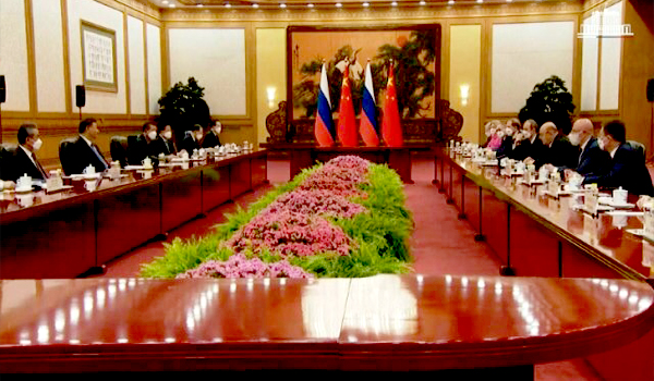 نخست‌وزیر روسیه در دیدار با شی: به‌دنبال تقویت همکاری دیپلماتیک و اقتصادی هستیم