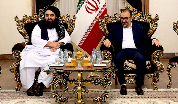 متقی در دیدار با مقام‌های ایران: کابل و تهران در امنیت منطقه ‌تأثیرگذار اند
