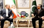 تأکید وزیران خارجه ایران و پاکستان بر تقویت روابط دو کشور