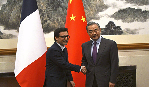 درخواست فرانسه از چین برای ارسال پیام به روسیه